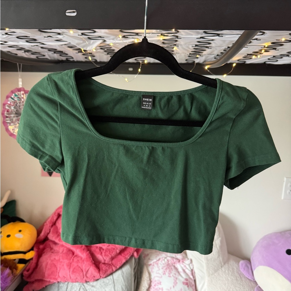 SHEIN Dark Green Square Neck Cropped Tee